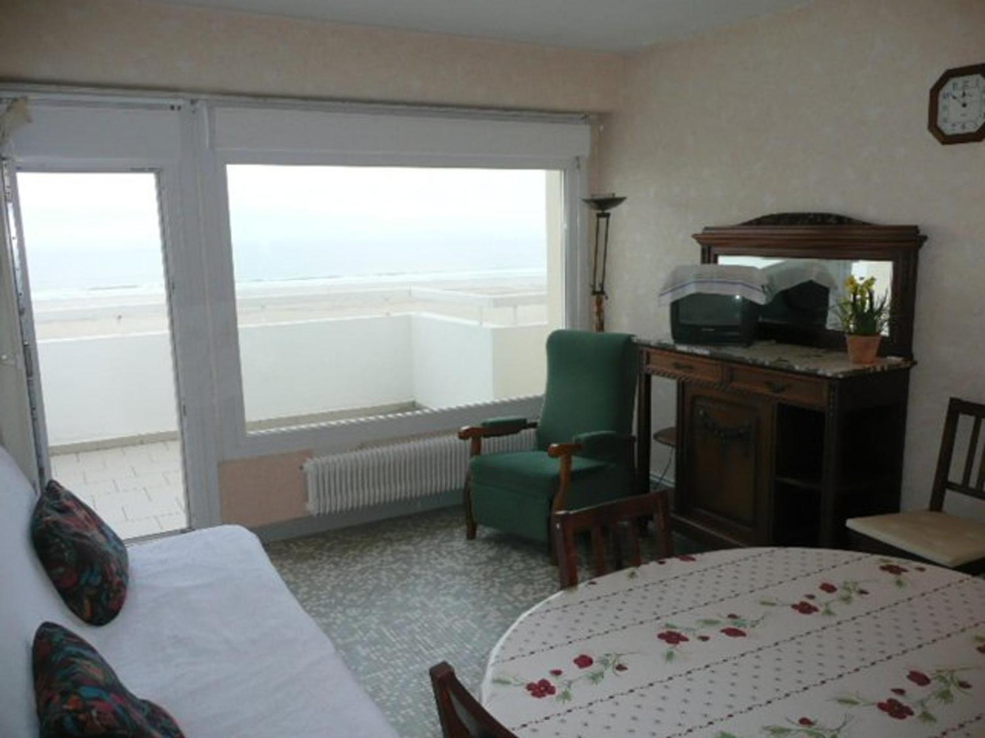 Appartement Front De Mer Avec Terrasse - 2 Chambres, Animaux Acceptes - Fr-1-674-16 Berck Luaran gambar
